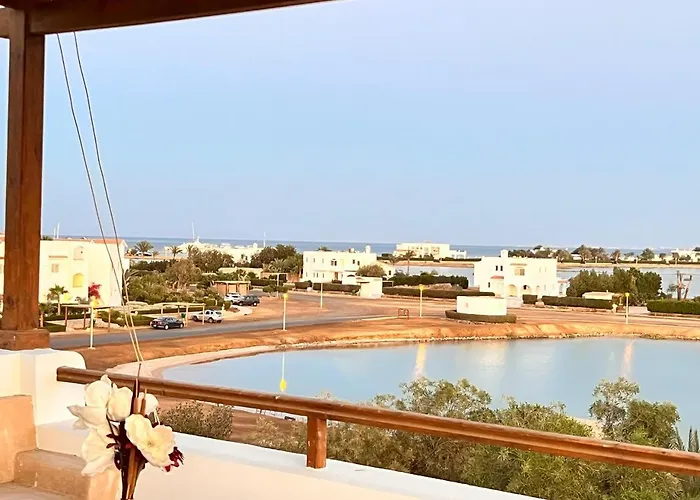White Villa 4 Bedroom Elgouna Heated Pool